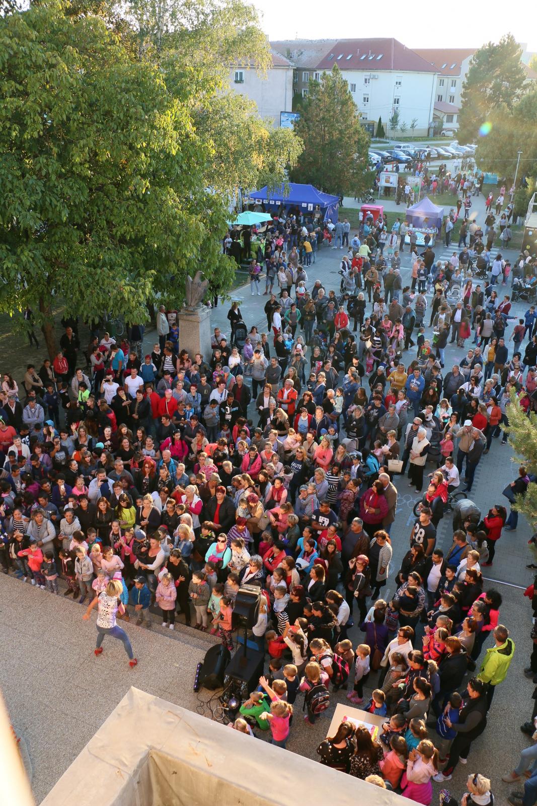 Fotogaléria Vyfarbme spolu Veľkokapušianske ulice - 2018 (51) Vyfarbme spolu Veľkokapušianske ulice - 2018